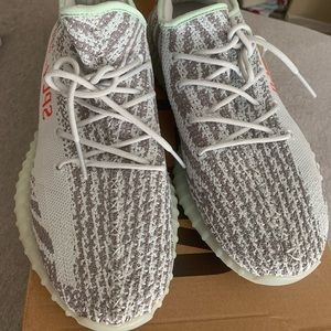 Yeezy Boost 350 V2 Zebra blue tint